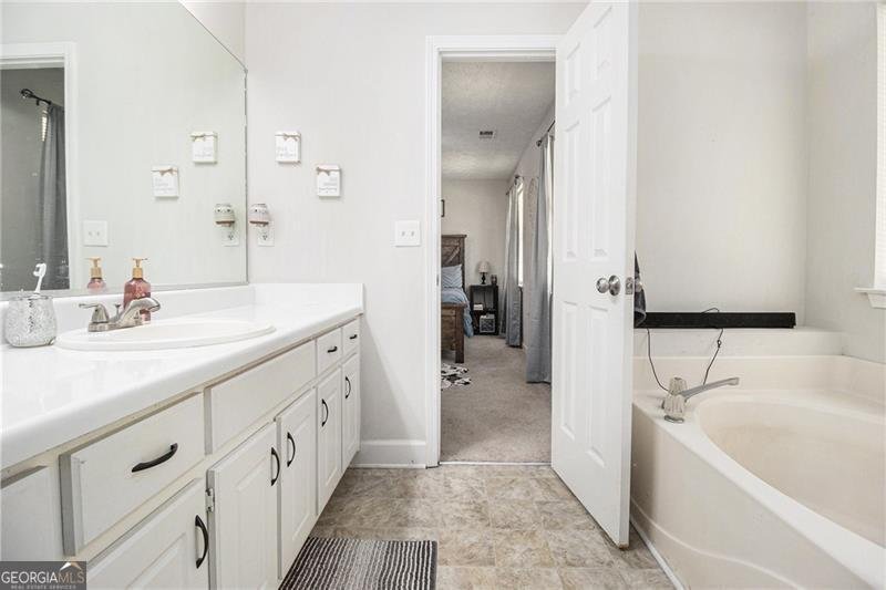 230 Laurel Way Covington - 12