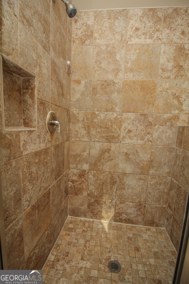 108 Madison Court Jasper - 20