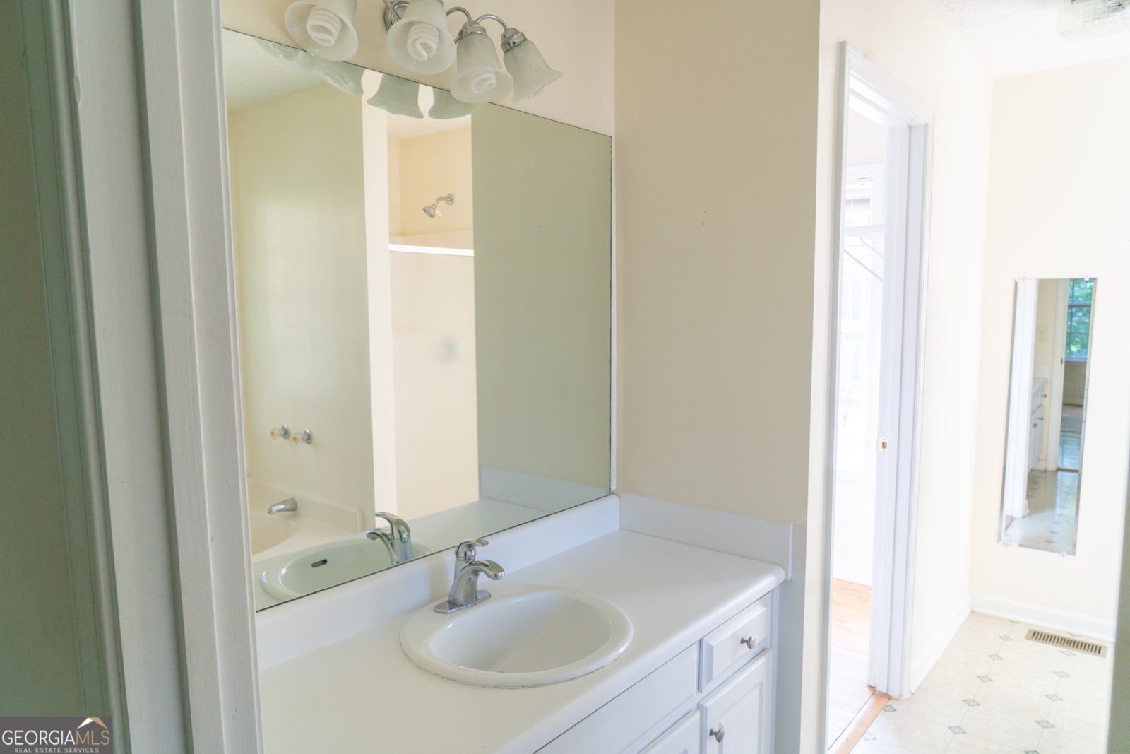 509 Greenfield Drive Statham - 15