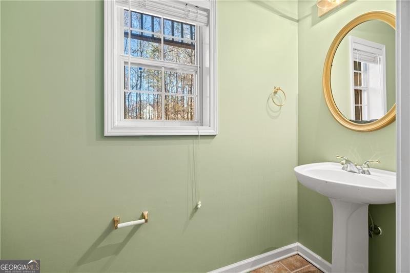 7825 Brands Hatch Boulevard Cumming - 30