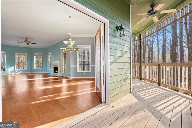 7825 Brands Hatch Boulevard Cumming - 32