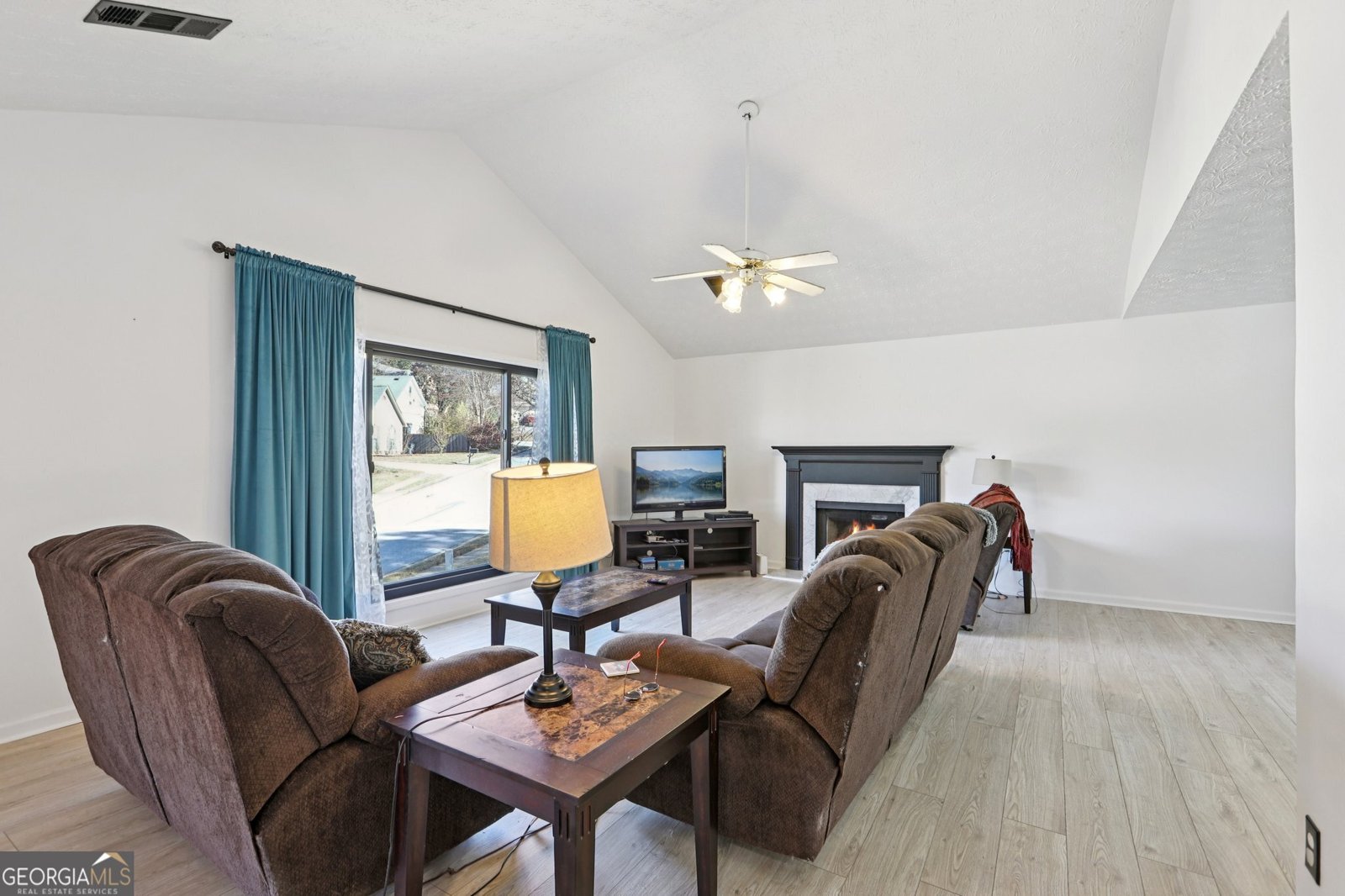 941 Garden Oak Court Lawrenceville - 3