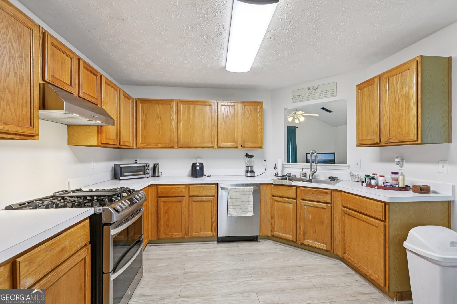 941 Garden Oak Court Lawrenceville - 6