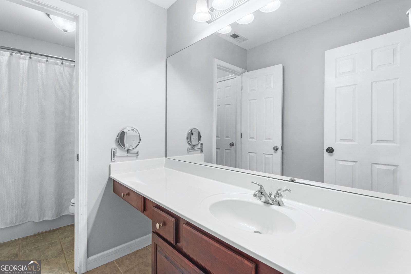 168 Elders Mill Estates Drive Senoia - 27