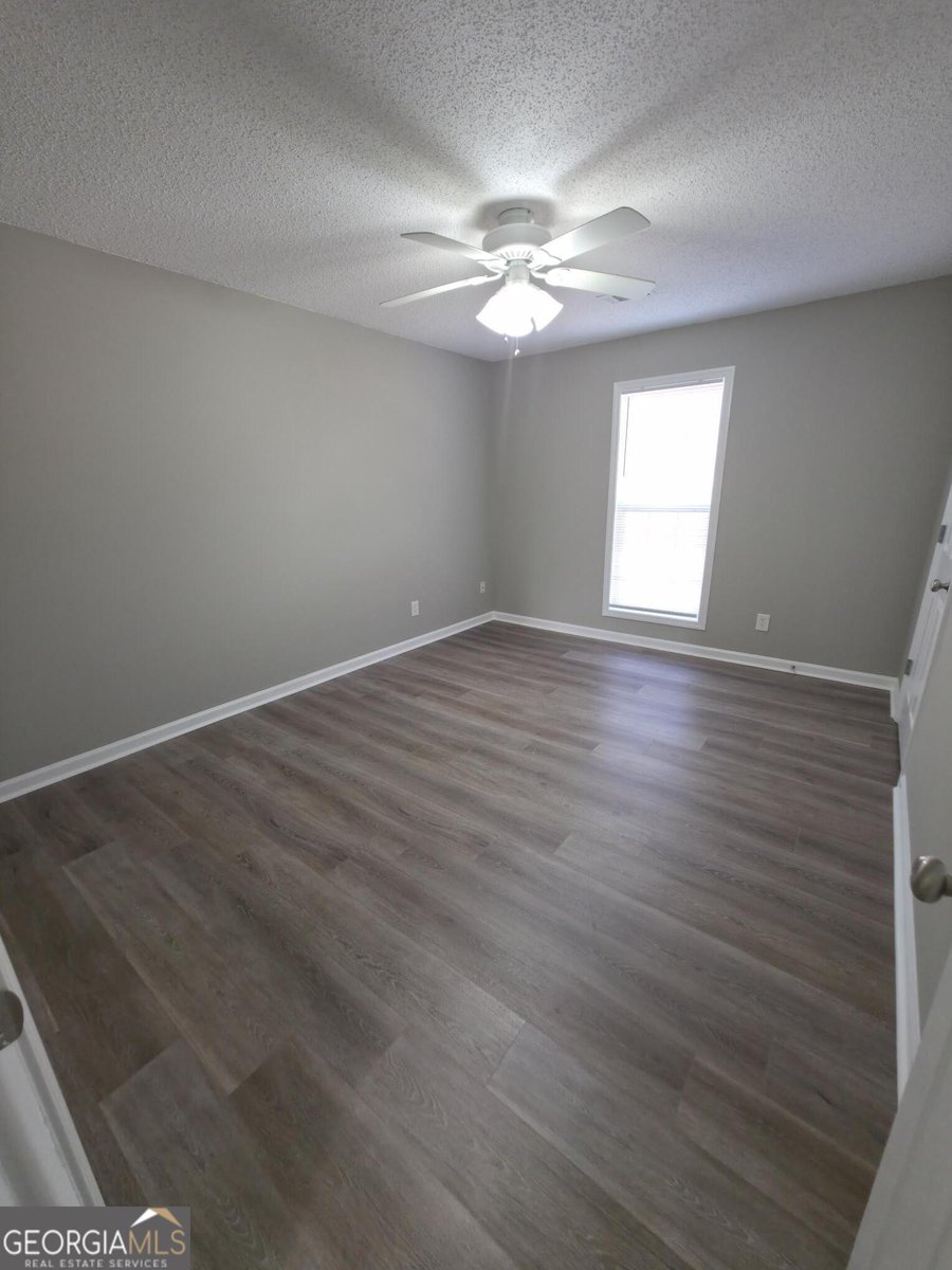 1301 Palmer Lane Winder - 11