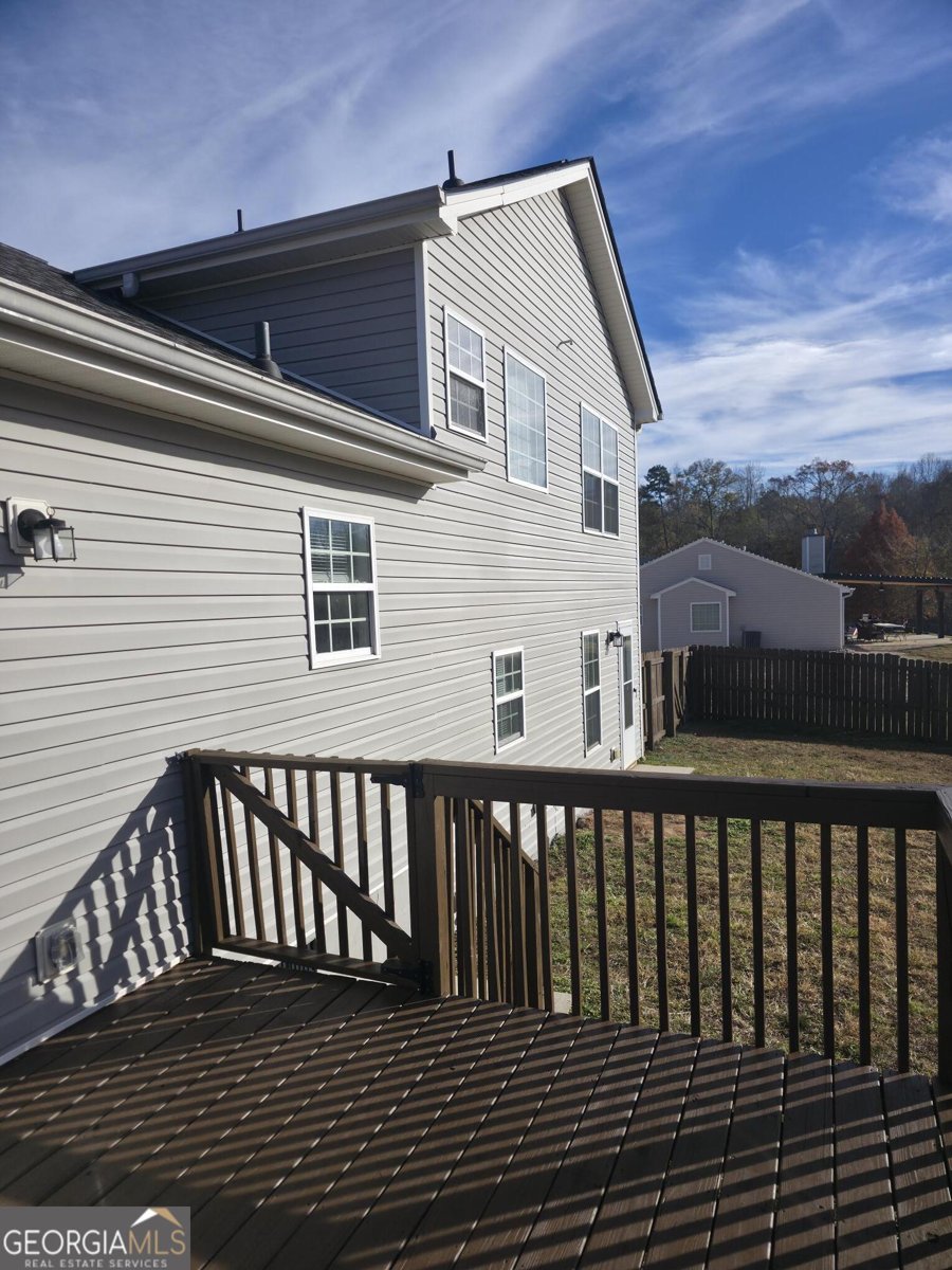 1301 Palmer Lane Winder - 18