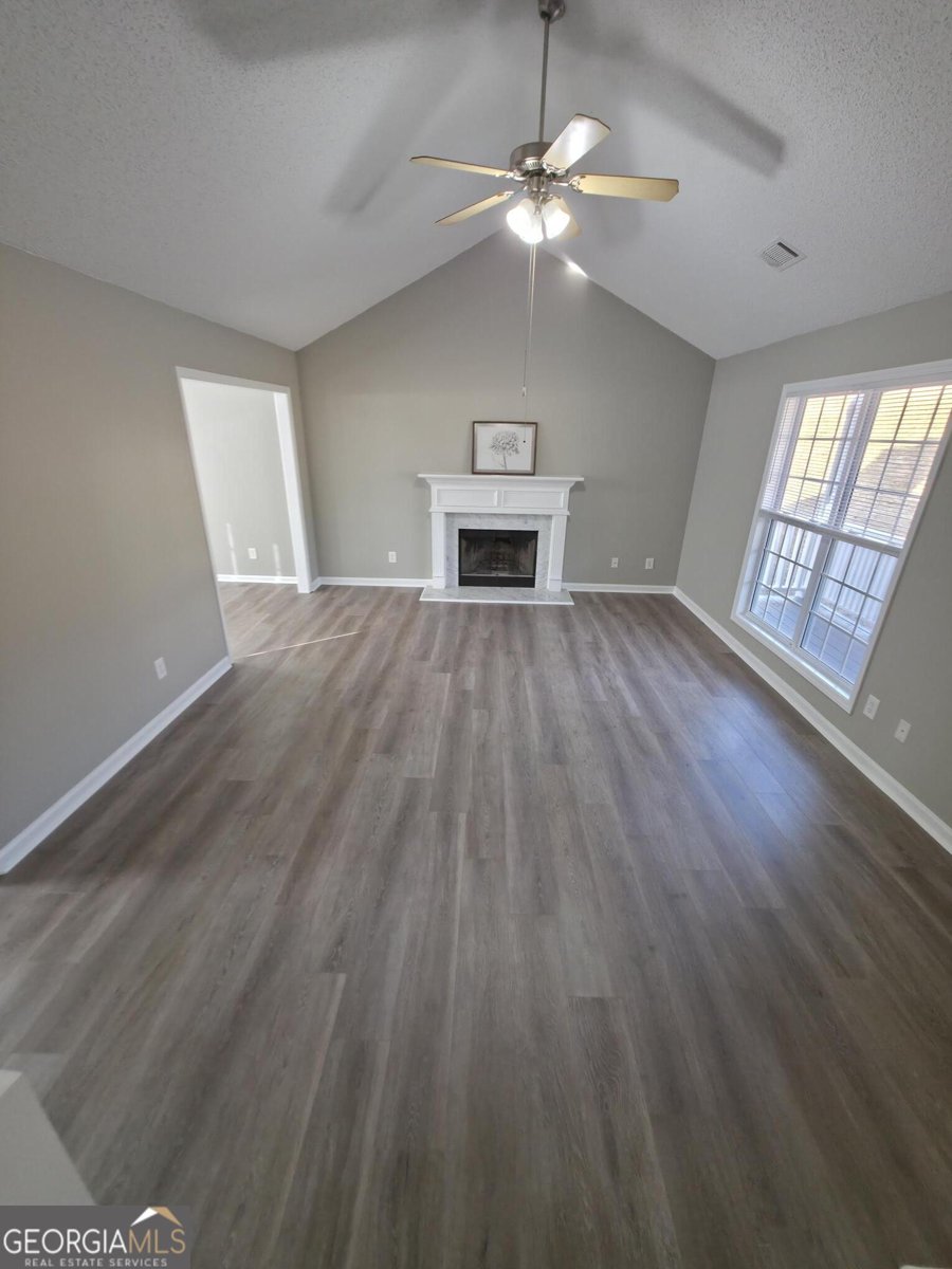 1301 Palmer Lane Winder - 2