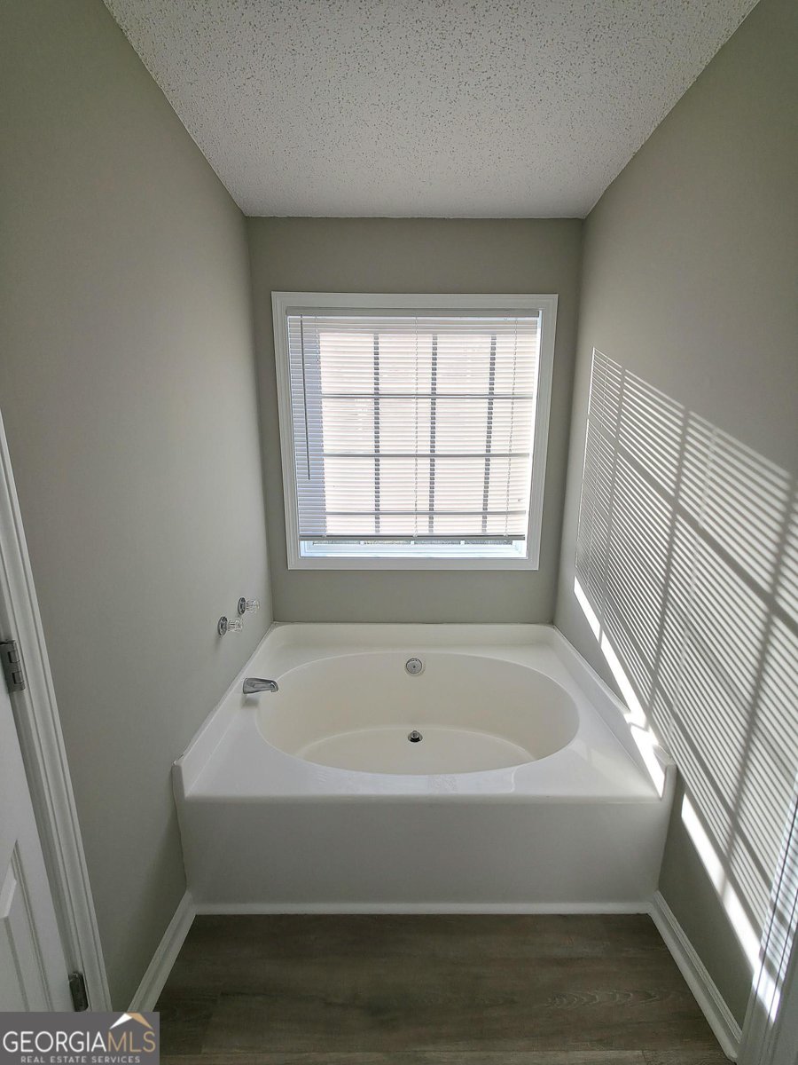 1301 Palmer Lane Winder - 9