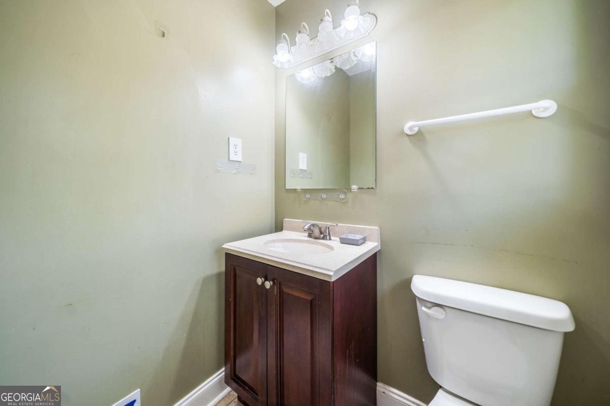 3300 Stoney Drive Douglasville - 20