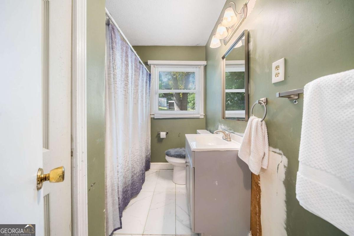 3300 Stoney Drive Douglasville - 21