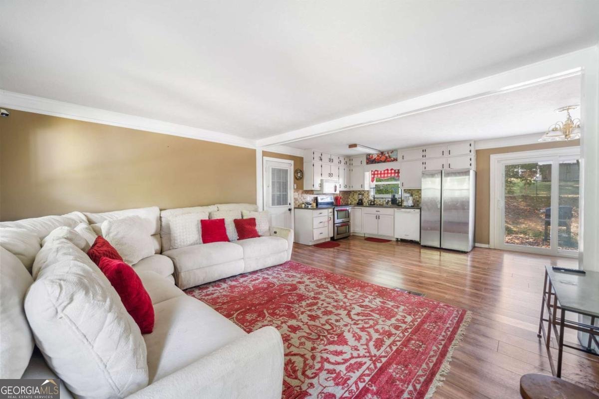 3300 Stoney Drive Douglasville - 3