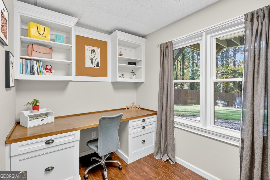 310 Creekside Drive Johns Creek - 37