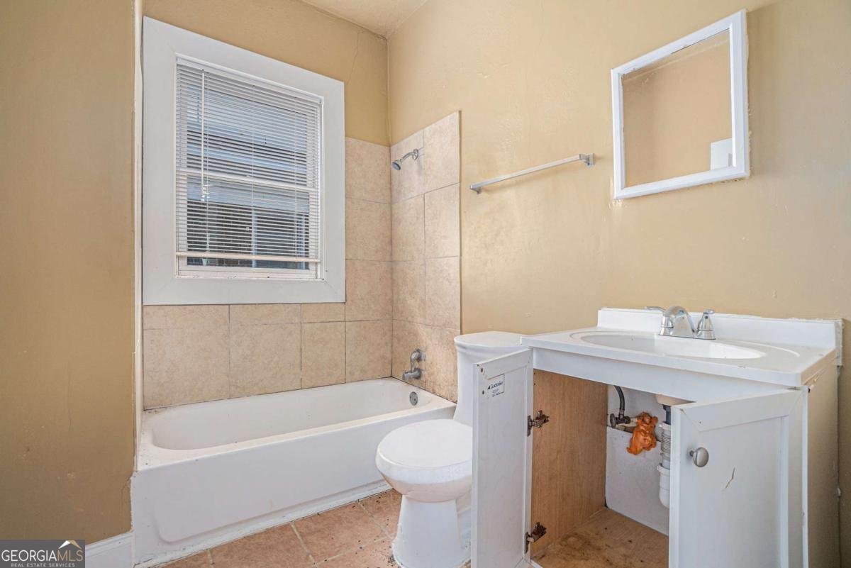 964 Dill Avenue Atlanta - 12