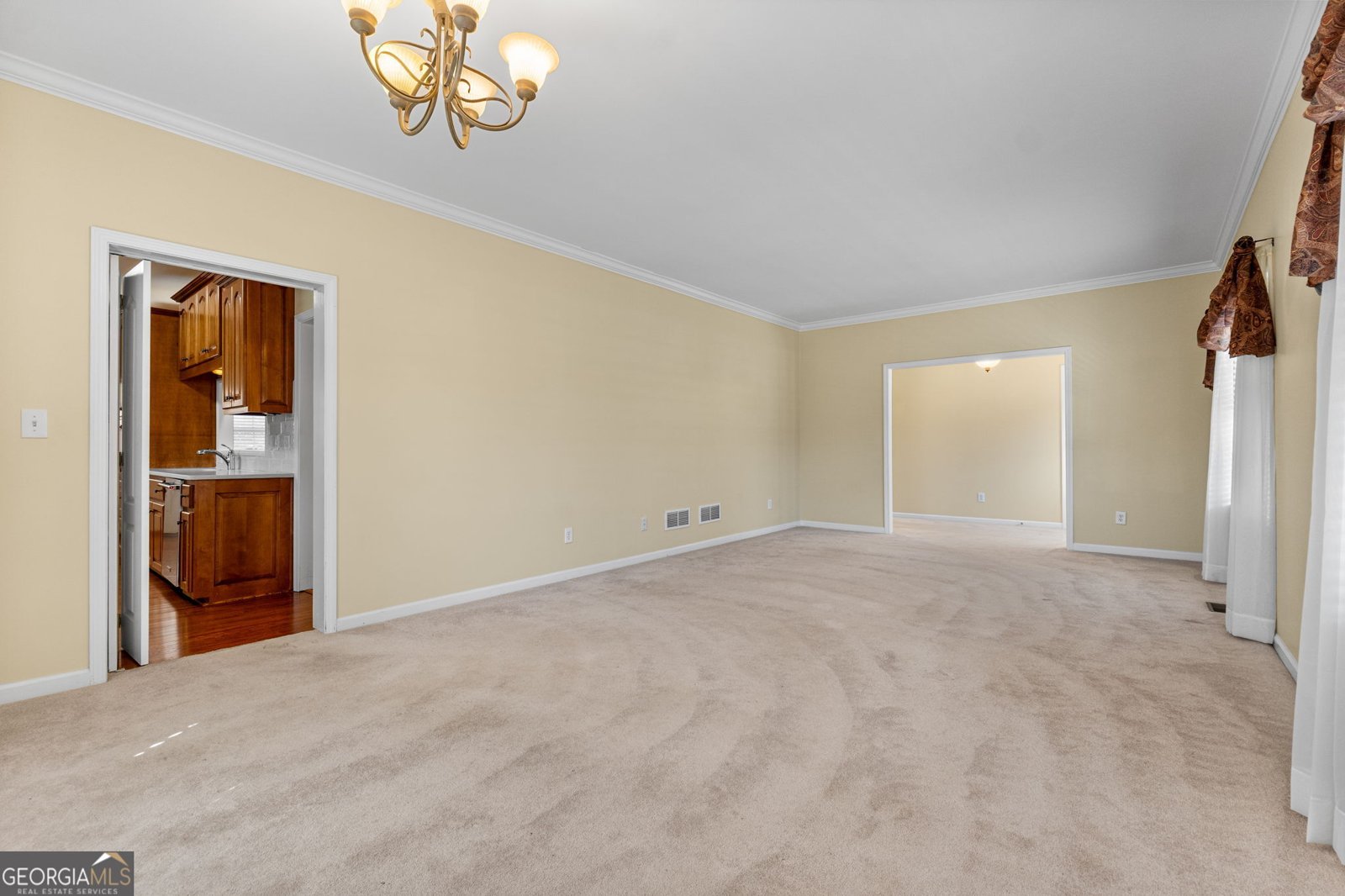 195 Twin Oaks Drive Hampton - 1