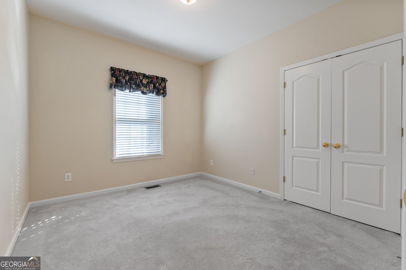 195 Twin Oaks Drive Hampton - 22