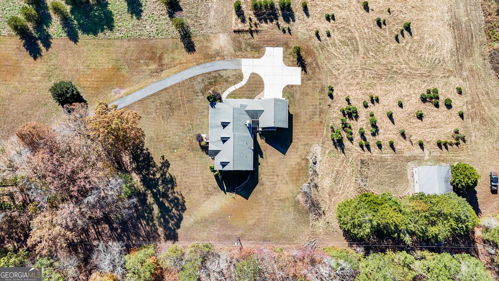 195 Twin Oaks Drive Hampton - 32