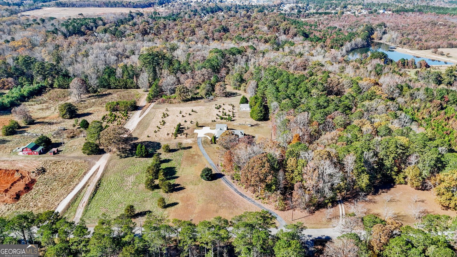 195 Twin Oaks Drive Hampton - 35