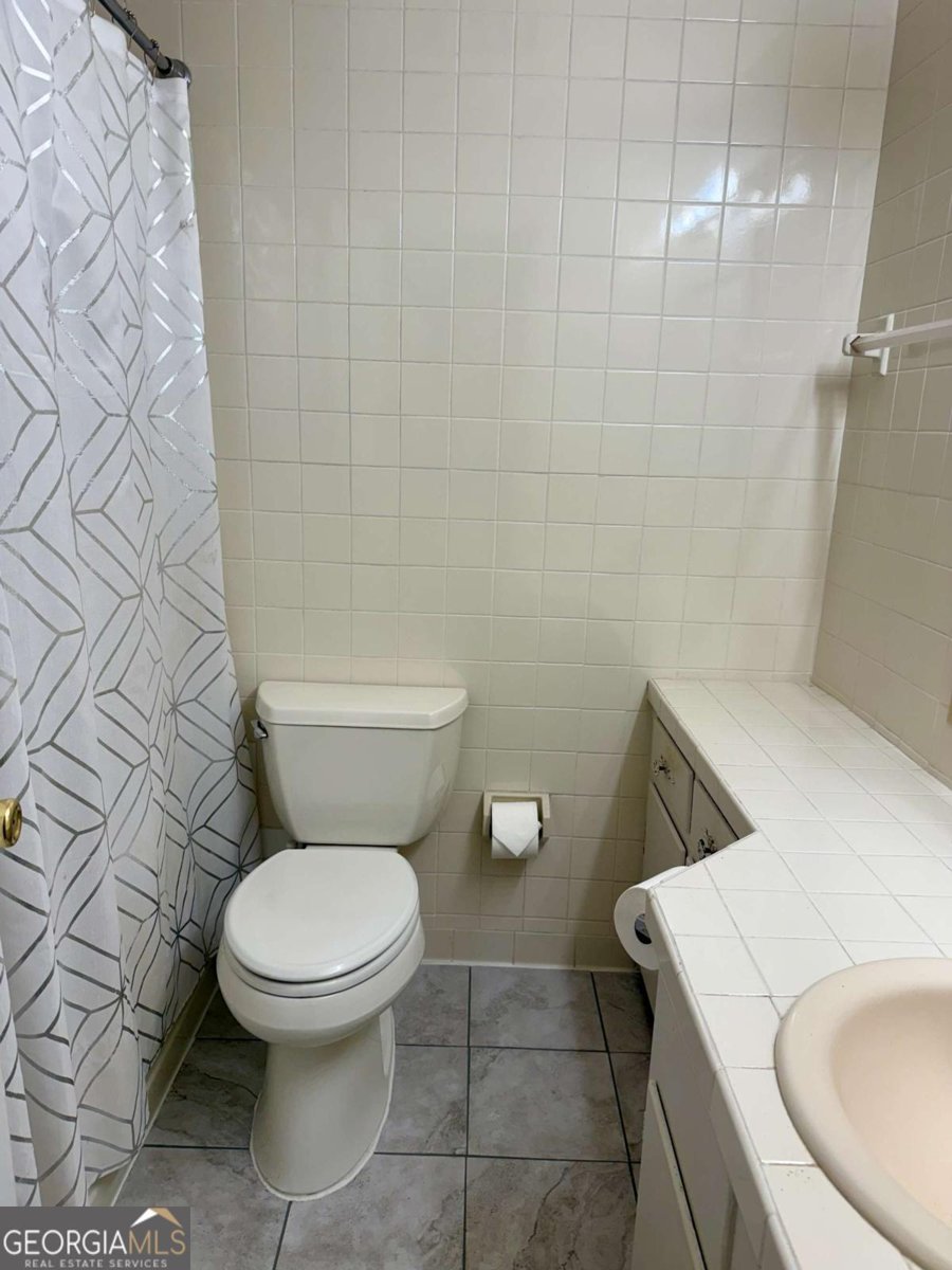 321 Grove Boulevard Kingsland - 13