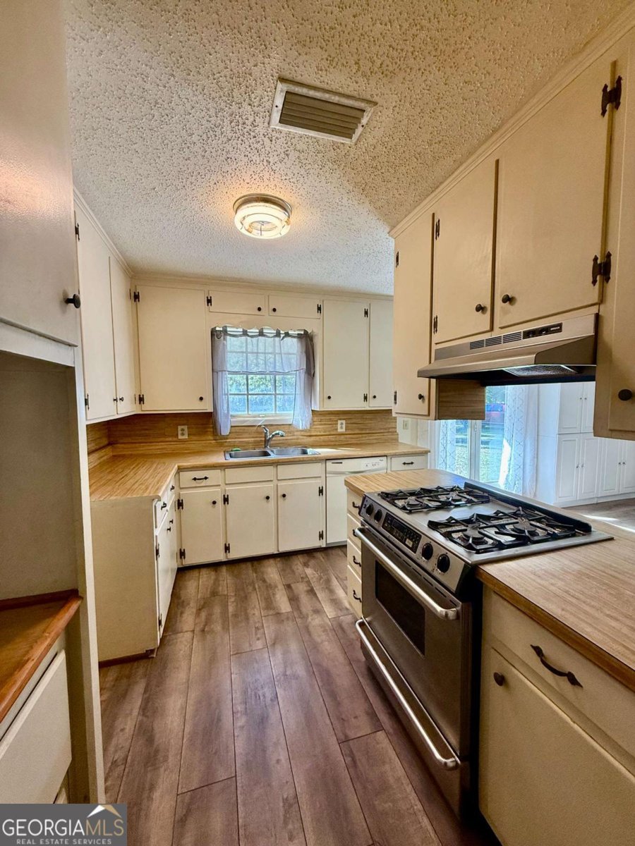 321 Grove Boulevard Kingsland - 9