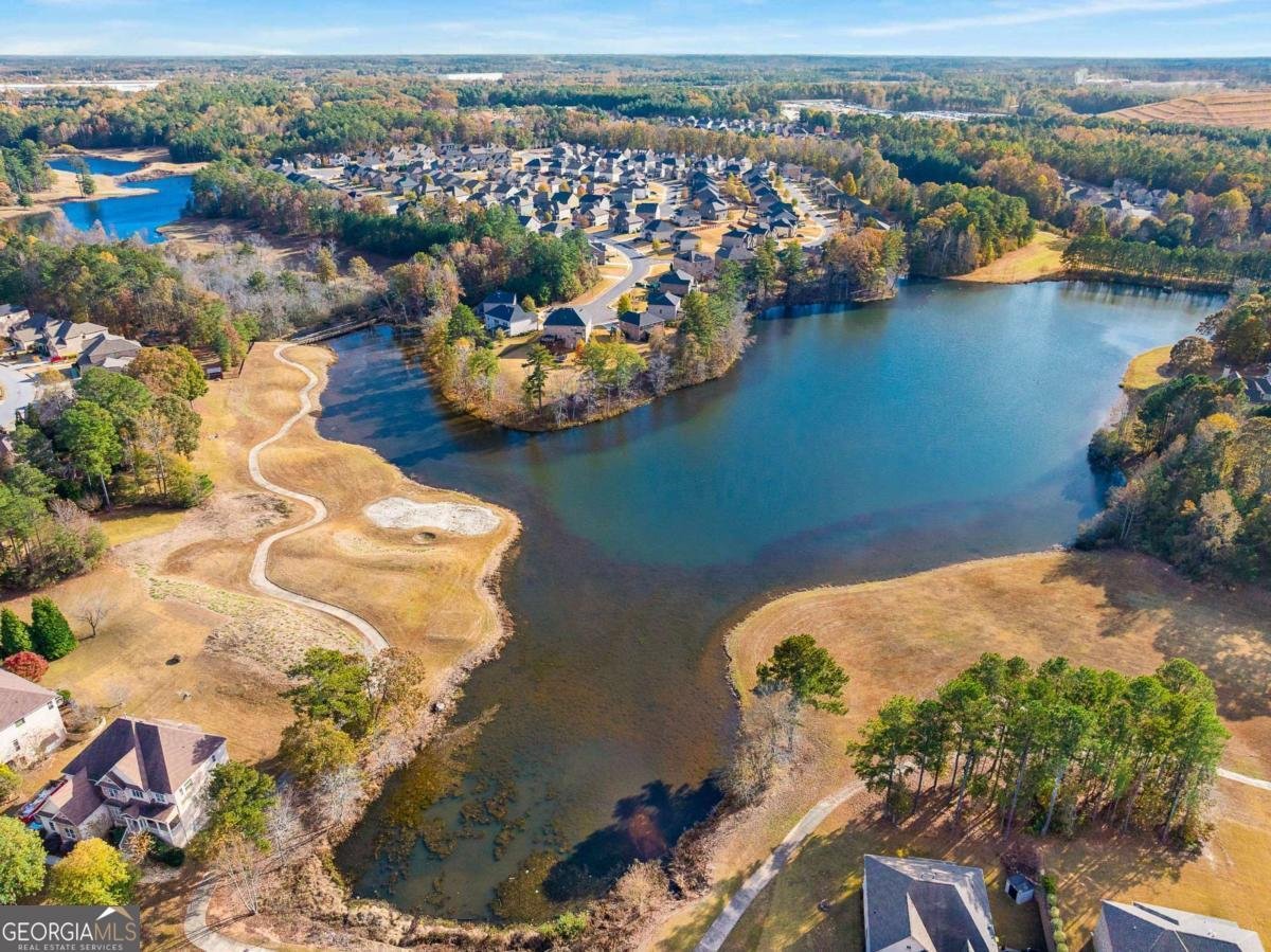 300 Palm Springs Circle Fairburn - 24