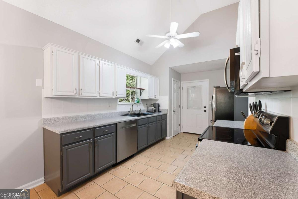 101 Apache Pointe Drive Senoia - 10