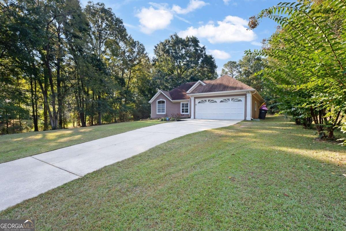 101 Apache Pointe Drive Senoia - 2