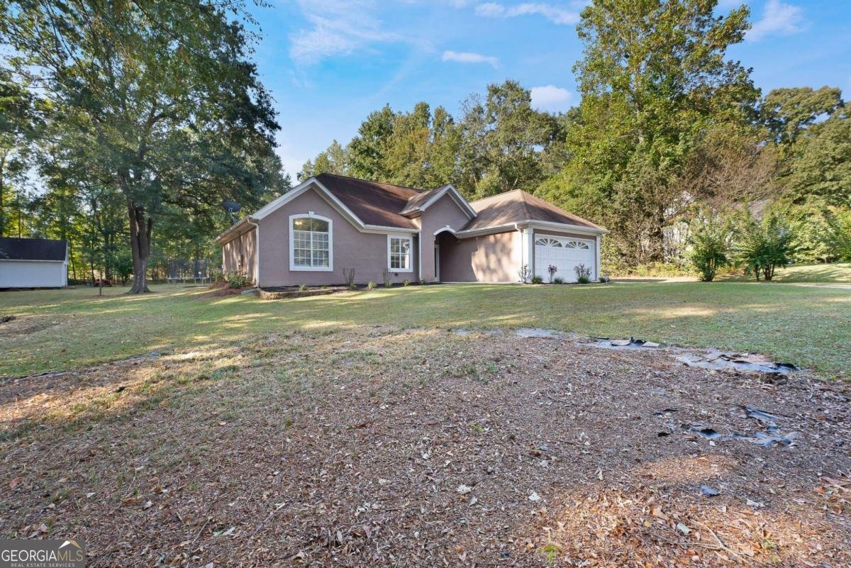 101 Apache Pointe Drive Senoia - 29
