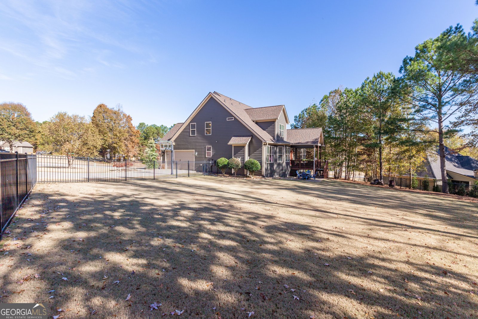 12 Race Point Way Sharpsburg - 57