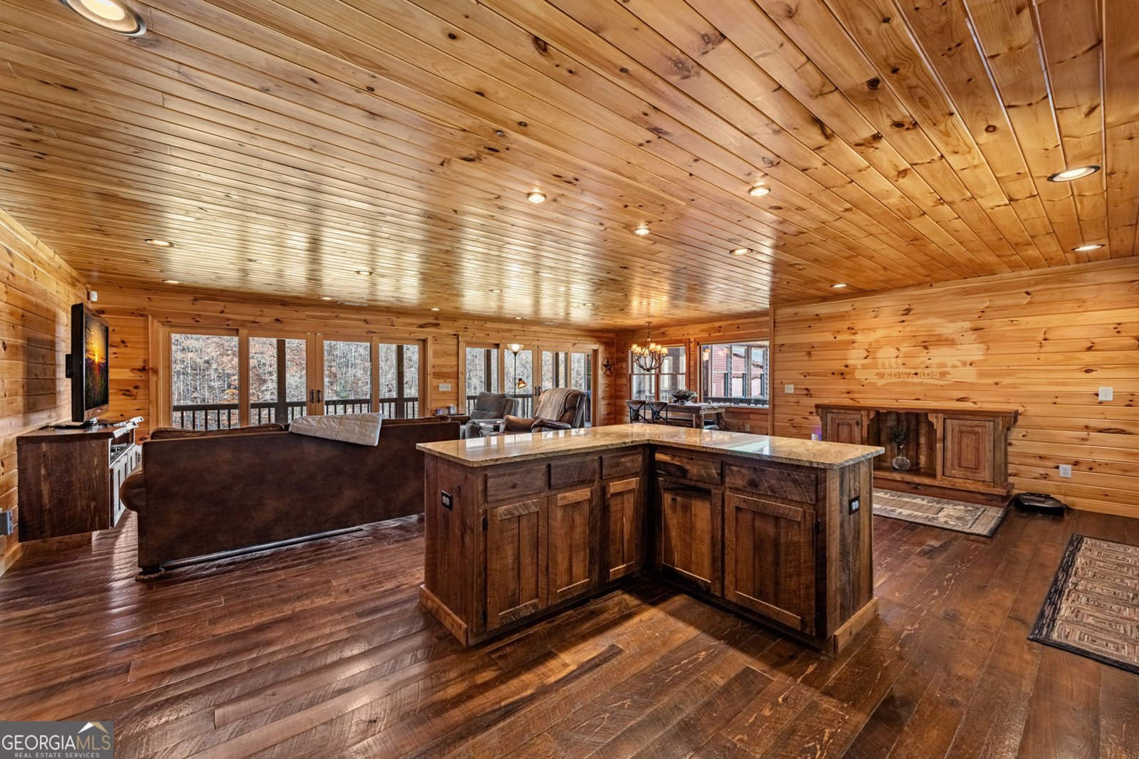 908 Cashes Valley Road Cherry Log - 17