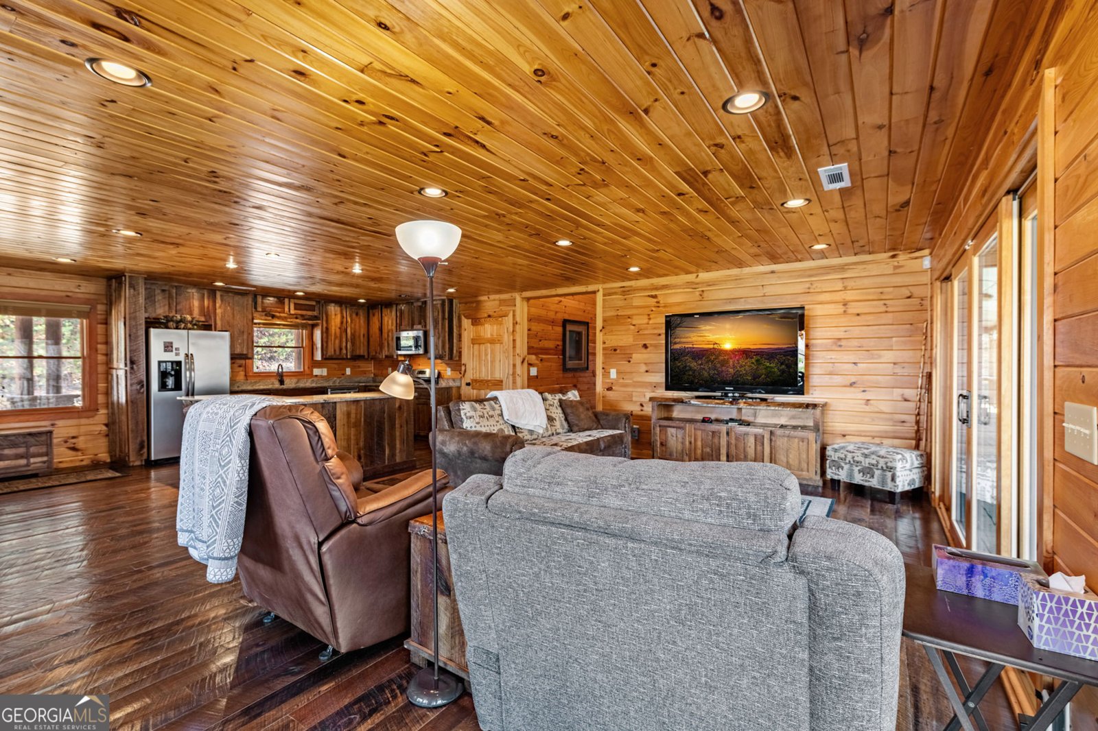 908 Cashes Valley Road Cherry Log - 30