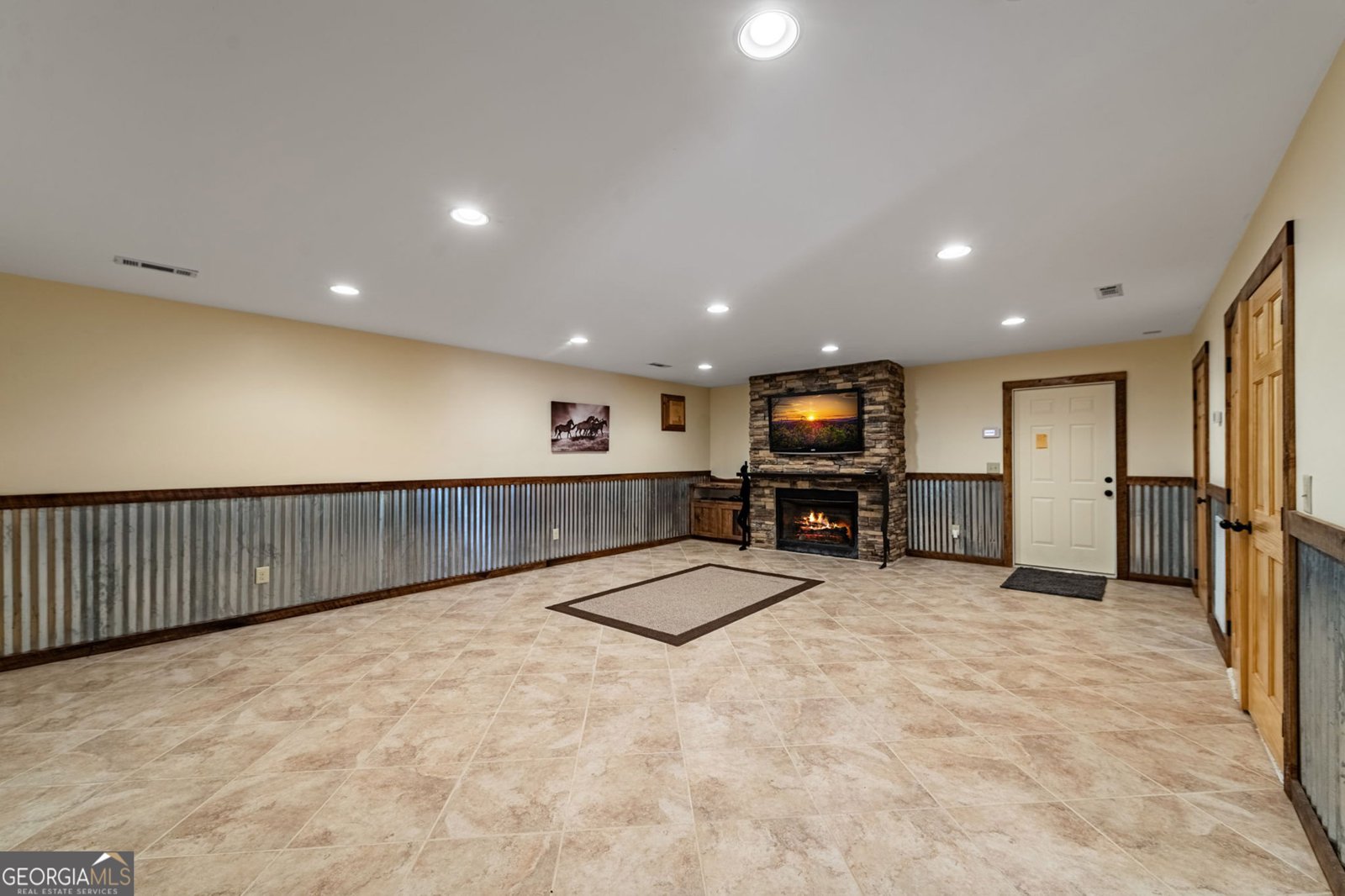 908 Cashes Valley Road Cherry Log - 55