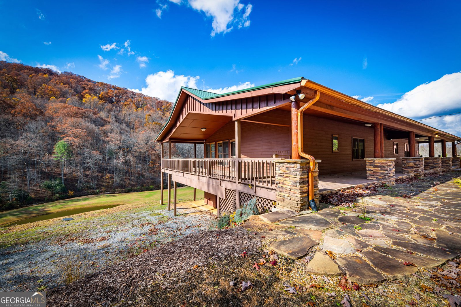 908 Cashes Valley Road Cherry Log - 7