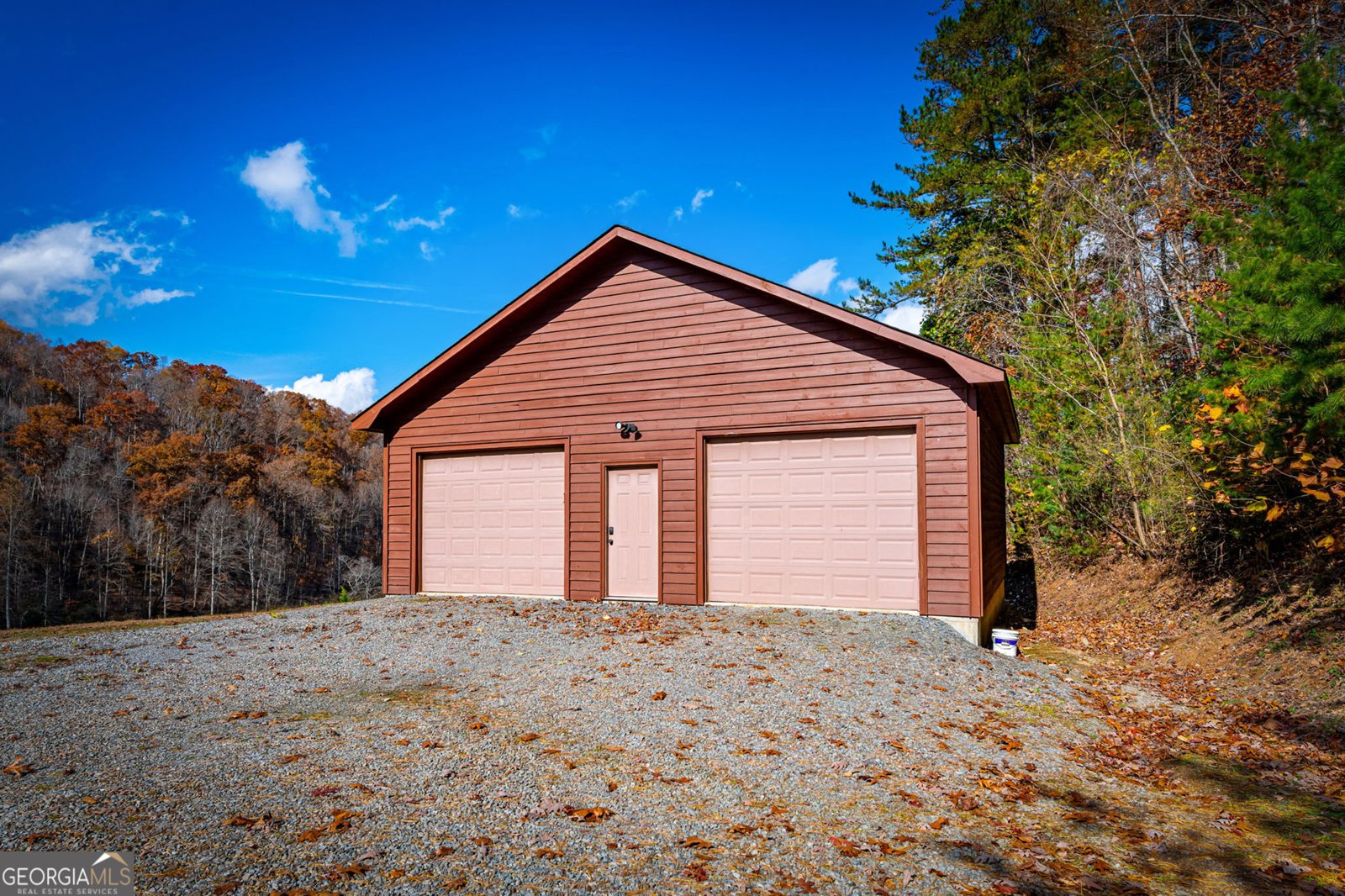 908 Cashes Valley Road Cherry Log - 84