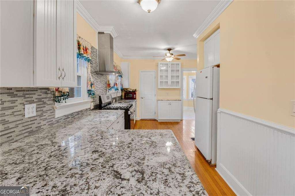 15 New Street Winder - 13