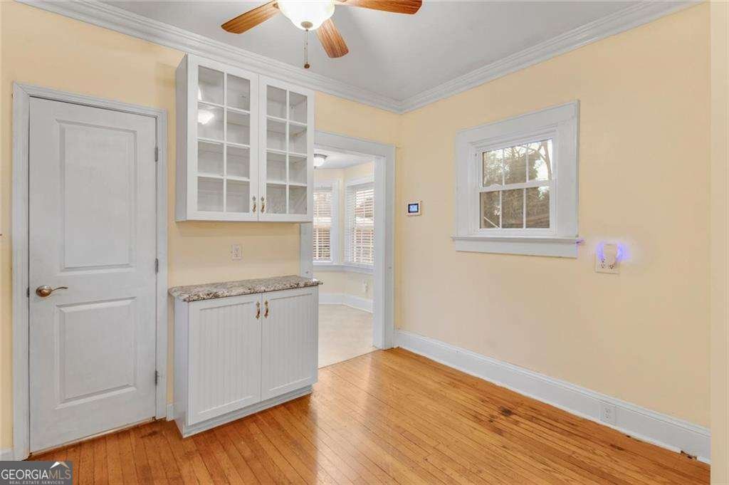 15 New Street Winder - 15