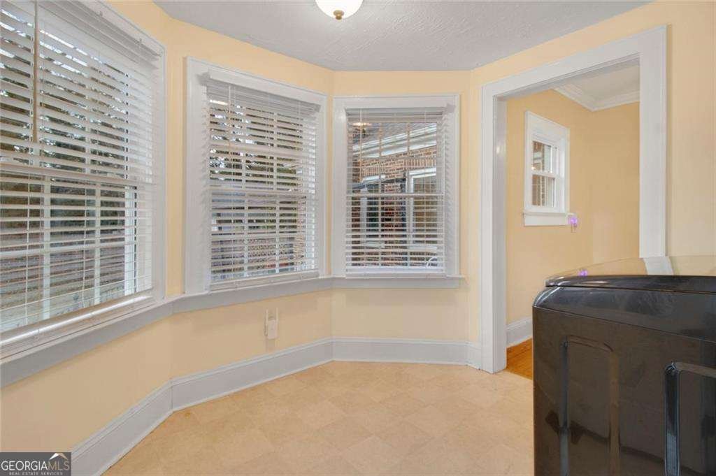 15 New Street Winder - 17