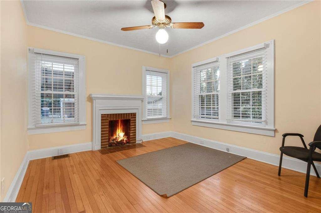 15 New Street Winder - 25