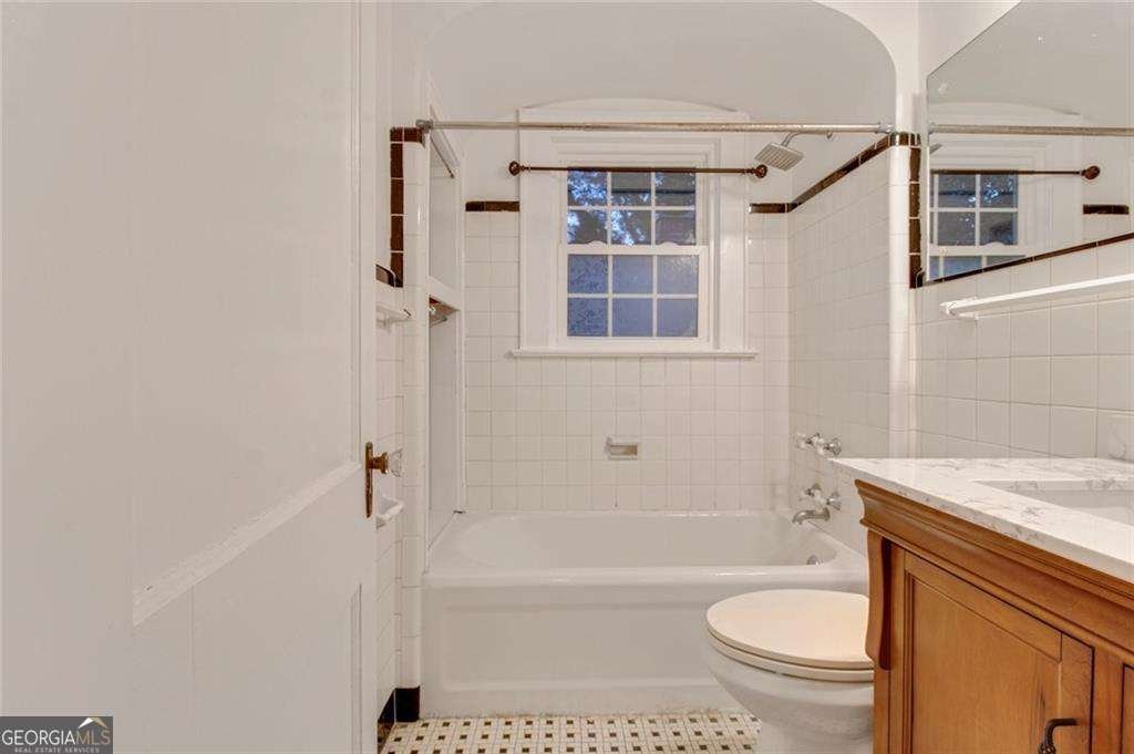 15 New Street Winder - 27