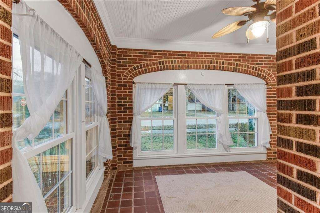 15 New Street Winder - 31