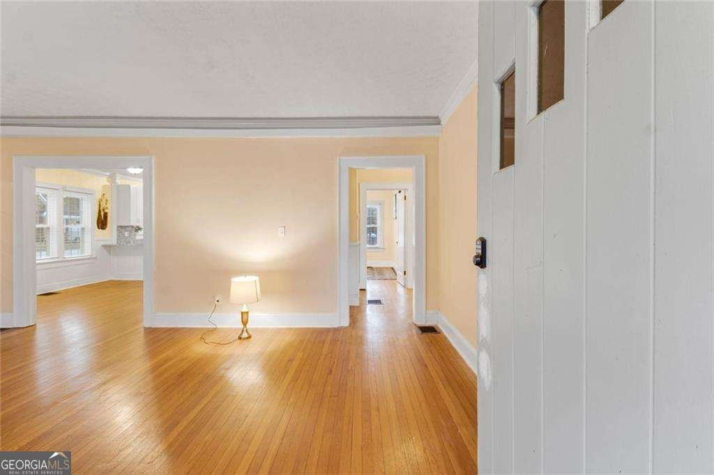 15 New Street Winder - 8