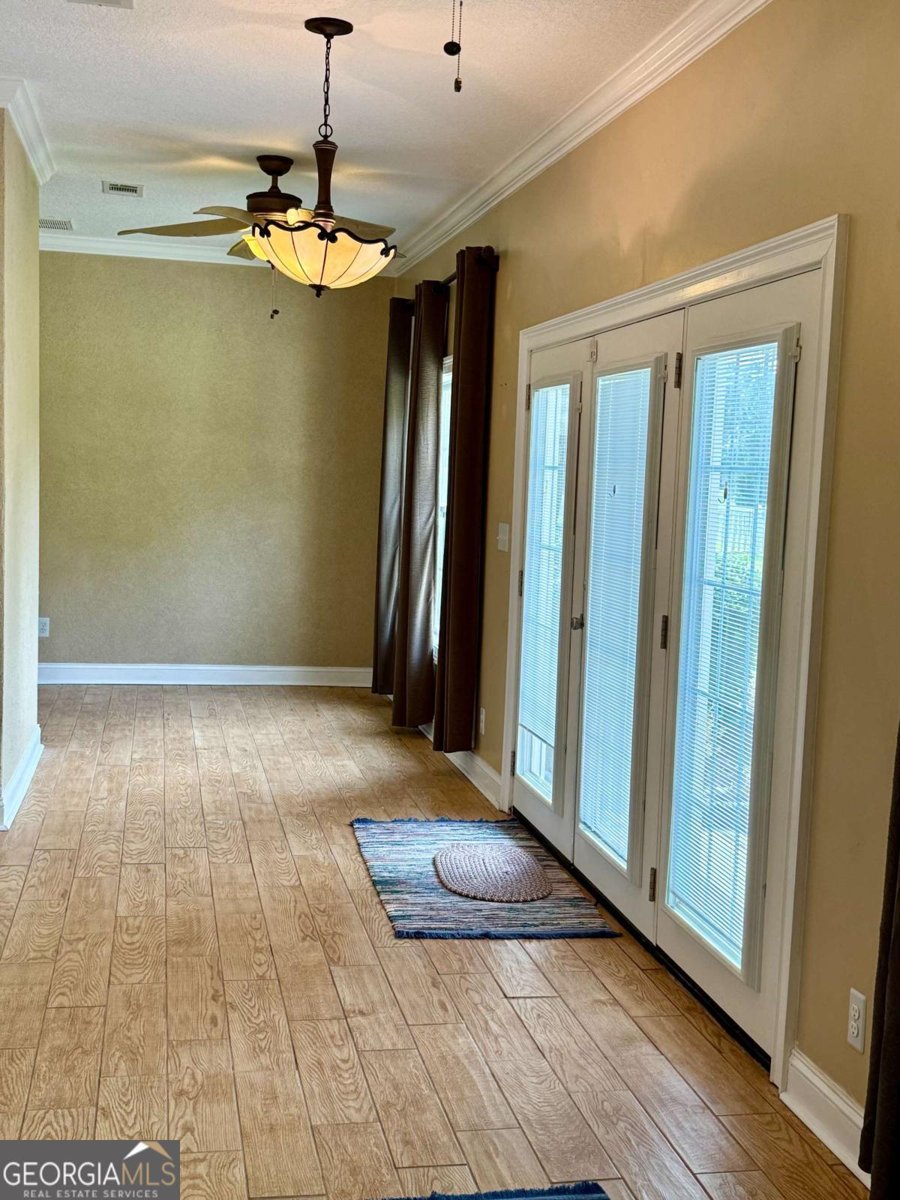 115 Spring Lake Circle Brunswick - 26