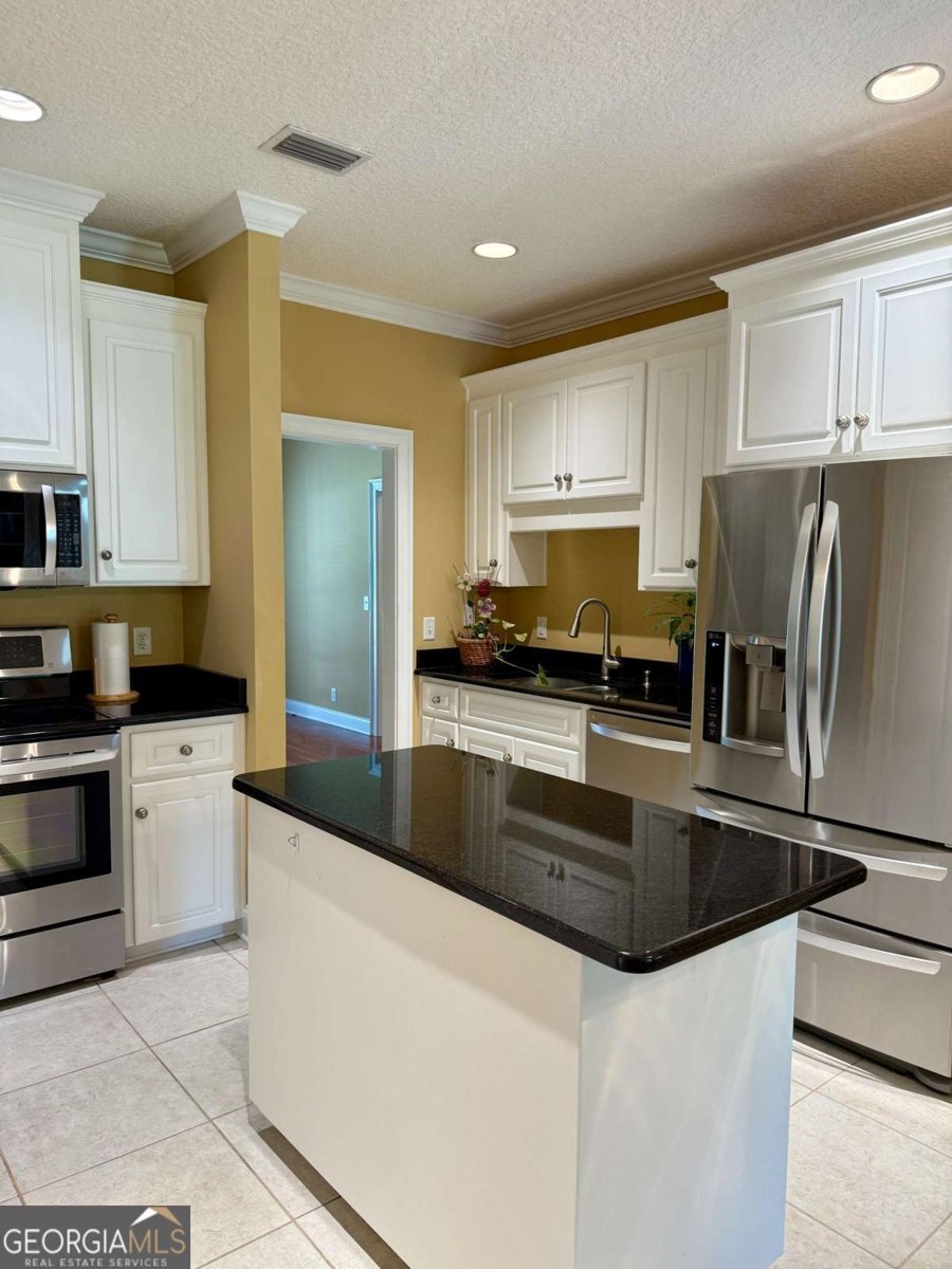 115 Spring Lake Circle Brunswick - 5