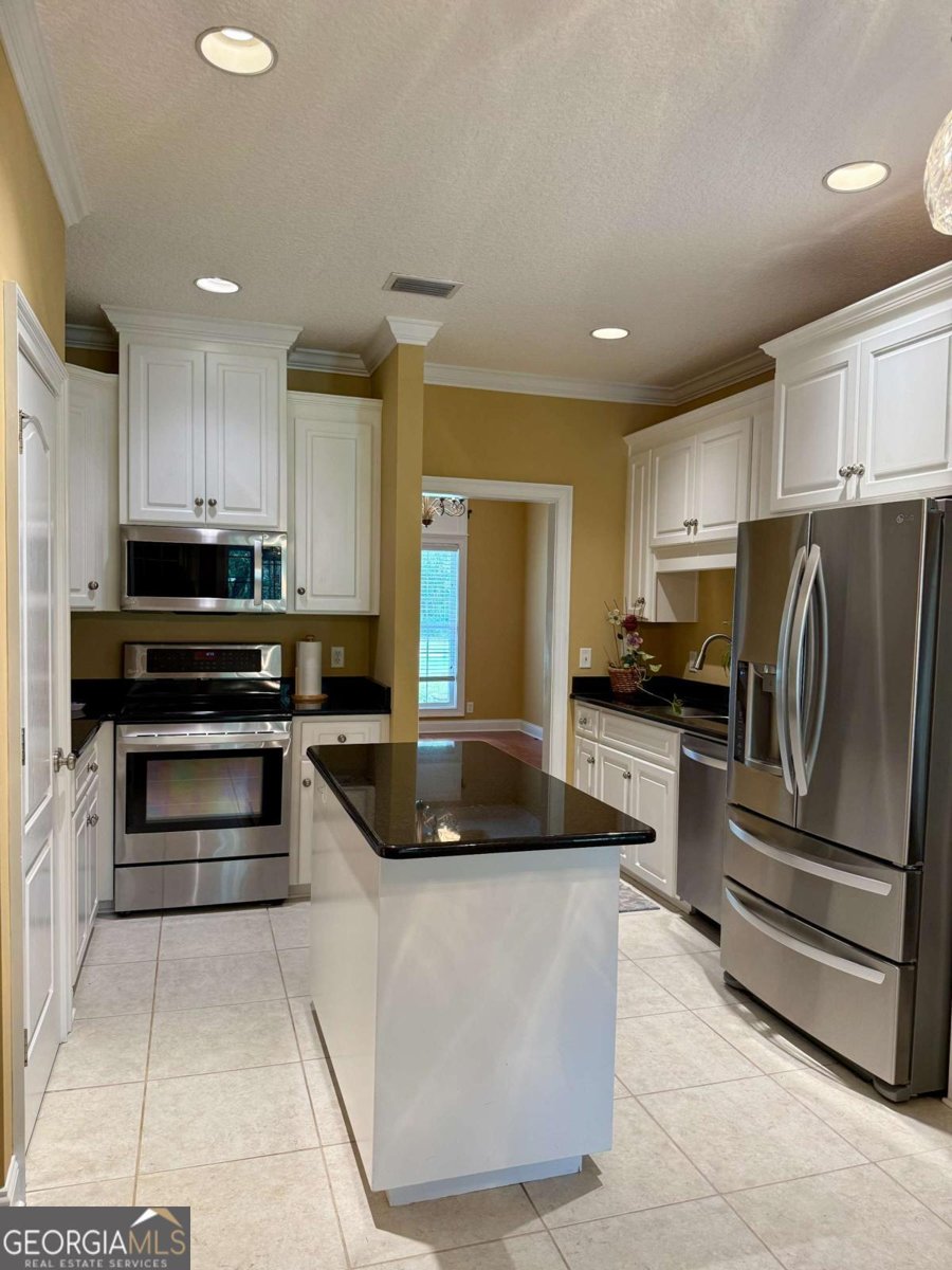 115 Spring Lake Circle Brunswick - 6