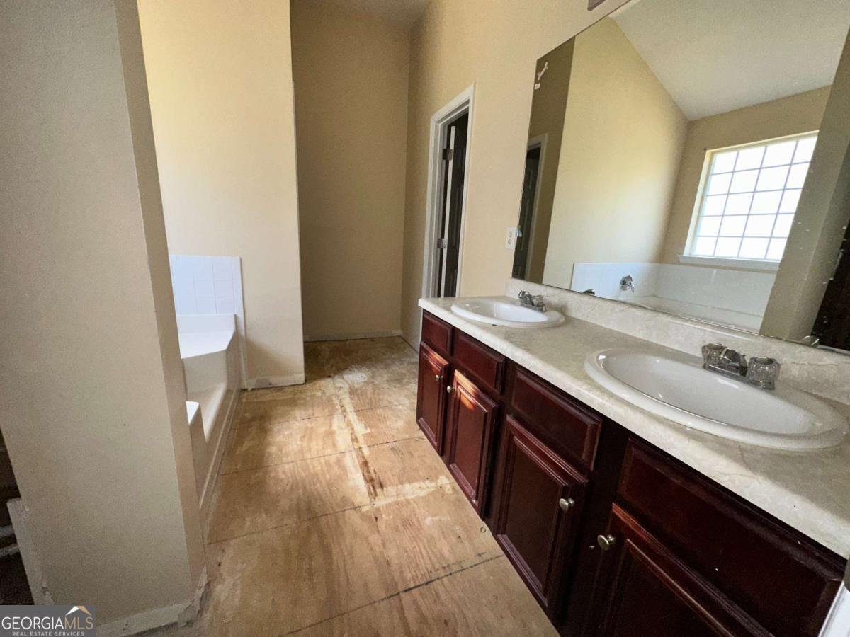 7274 Mountain Laurel Way Stockbridge - 14