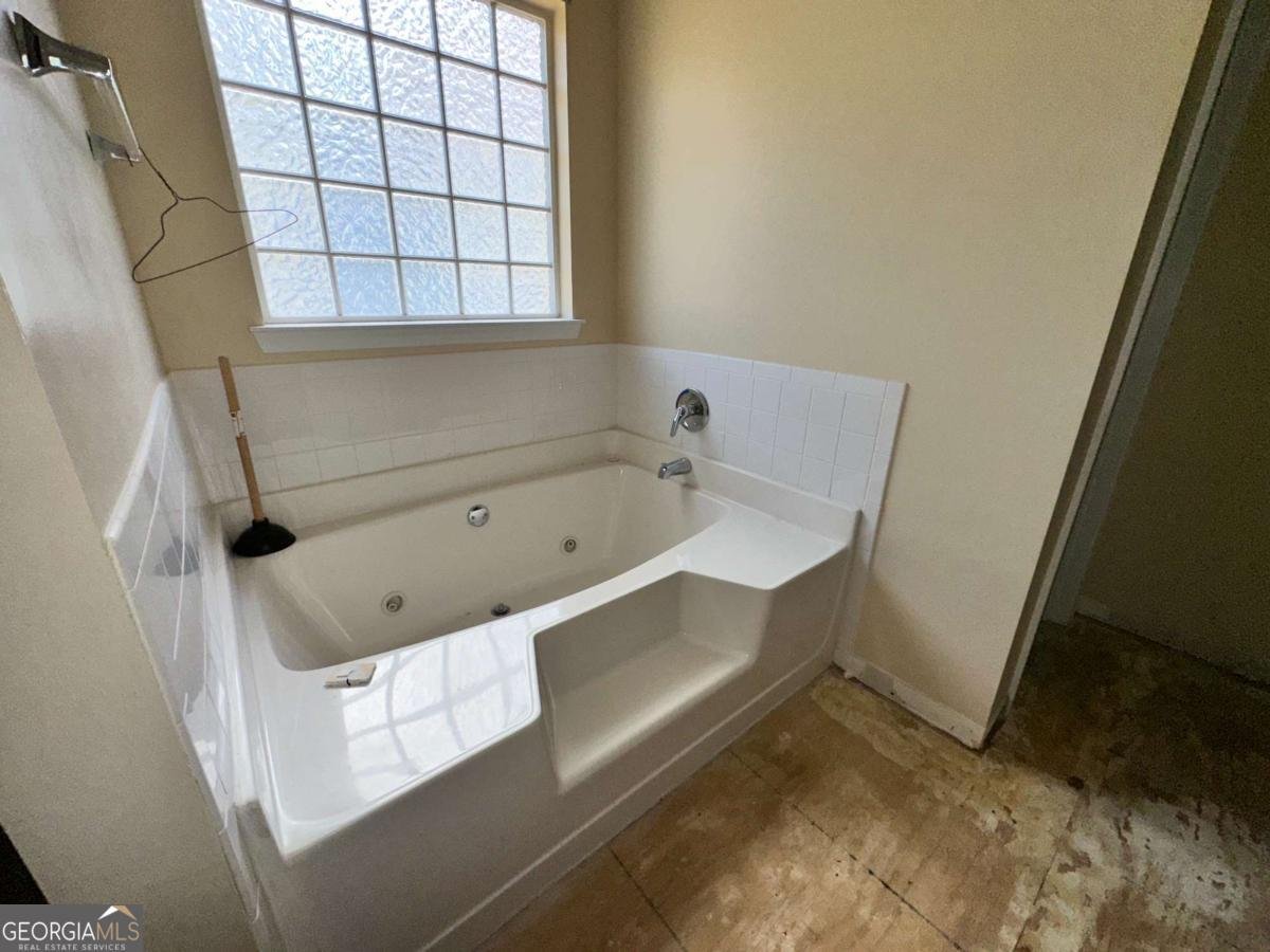 7274 Mountain Laurel Way Stockbridge - 17