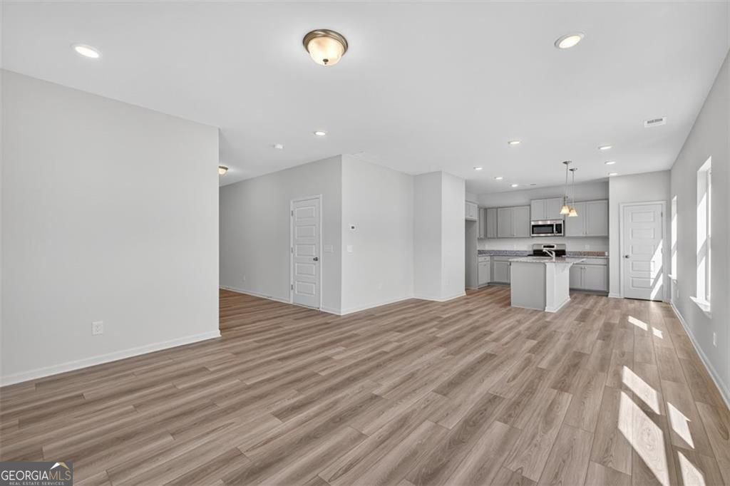 36 Busby Lane Rome - 7