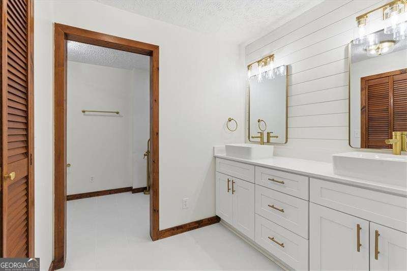 214 Bruce Road Douglasville - 28