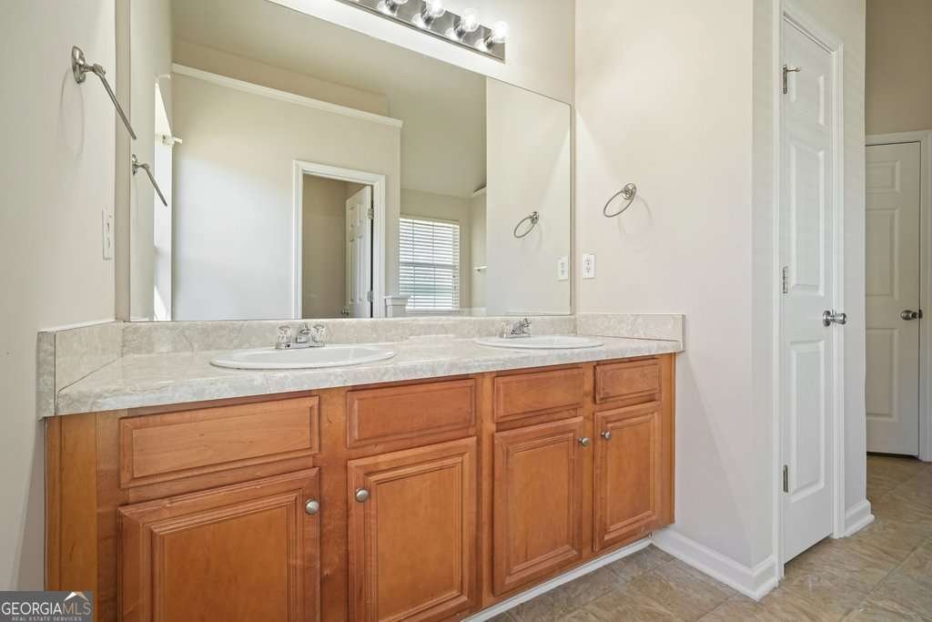 134 Farm Valley Drive Canton - 37