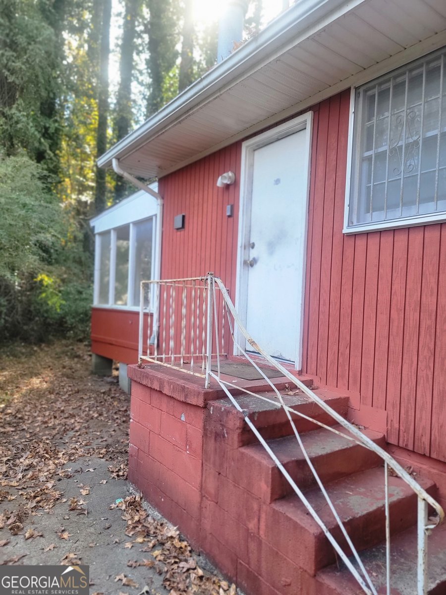 1768 Dodson Drive Atlanta - 2