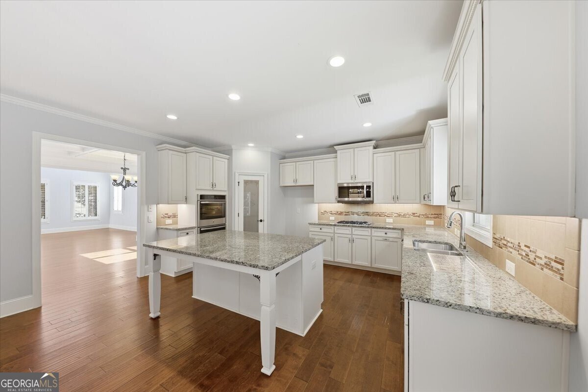 8930 Cobblestone Lane Cumming - 16